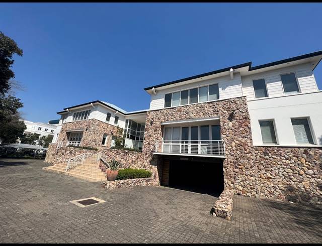 425M² OFFICE TO LET IN MELROSE ESTATE